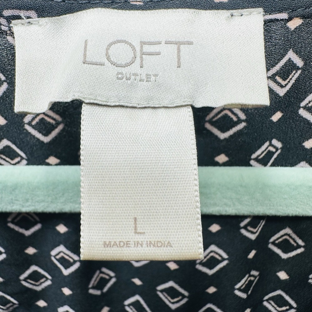 LOFT Women's Large Black White Geometric Print Blouse Long Sleeve Tie Cuff Top - Picture 2 of 7